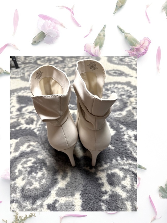 Jessica Simpson Booties - Picture 2 of 4